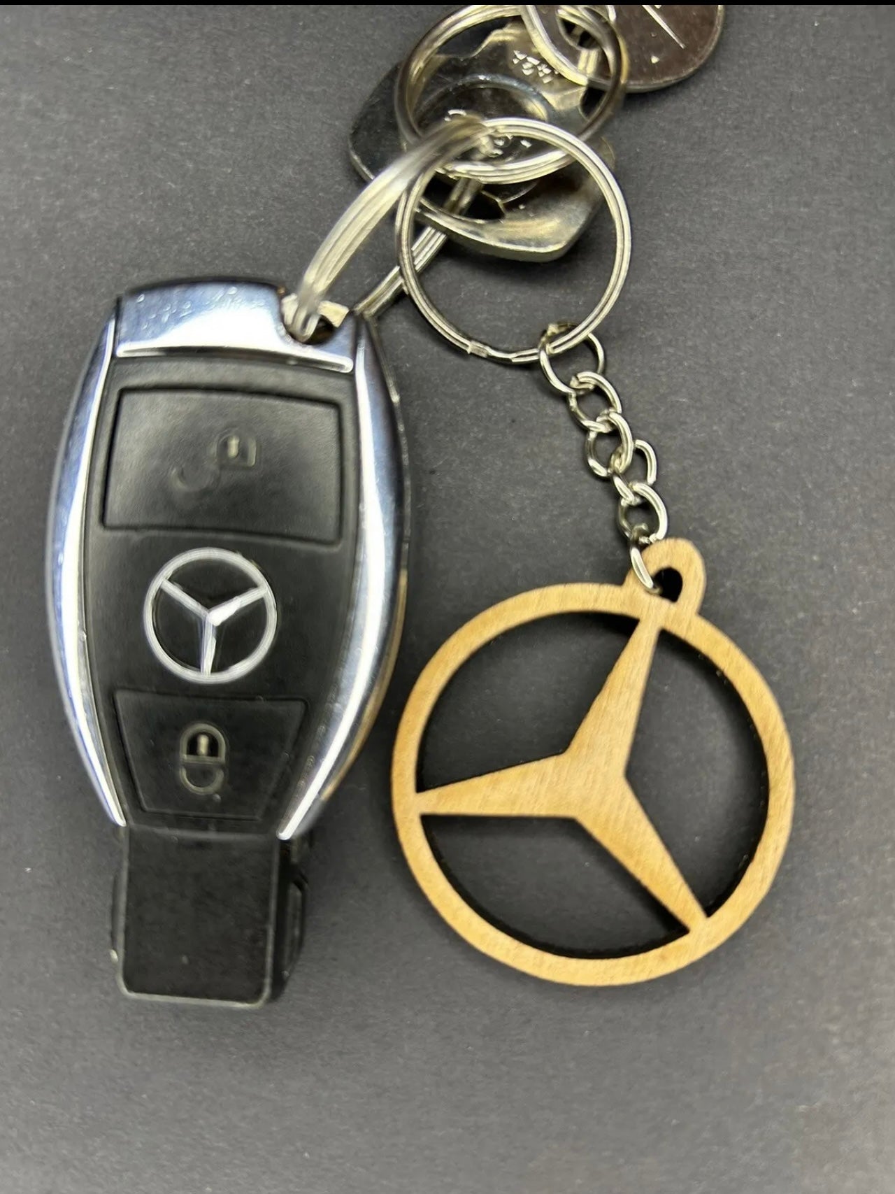 Mercedes clearance logo keychain